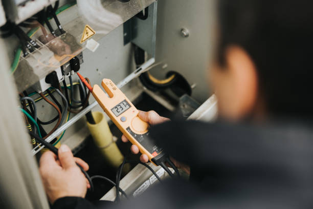 Best Circuit Breaker Repair  in Churubusco, IN